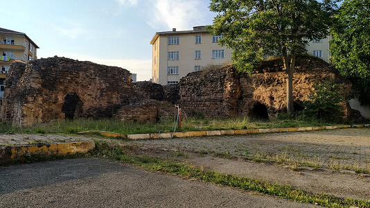 View of the ruins of the Byzantine palace of Damastris, today in Istanbul asiatic suburbs