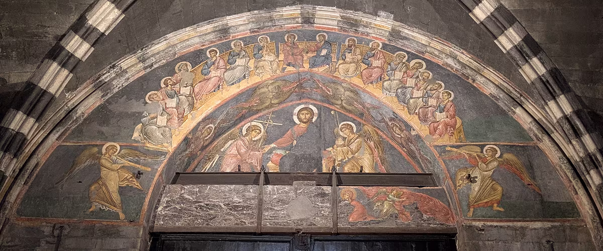Byzantine frescoes in the Cathedral of San Lorenzo, byzantine treasures hidden in Genoa