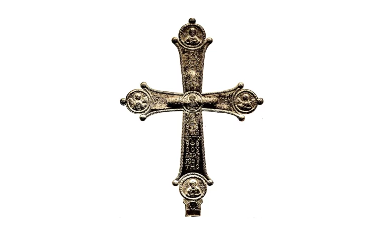 Zaccaria Cross: Byzantine Treasure of the Genoa Cathedral