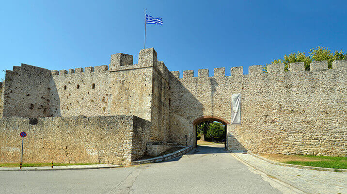 View of the main gate of the castle of Arta, Epirus, Greece